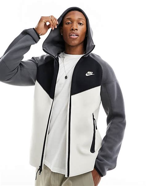 Nike – Tech Fleece – Kapuzenjacke in Weiß, Schwarz und Grau